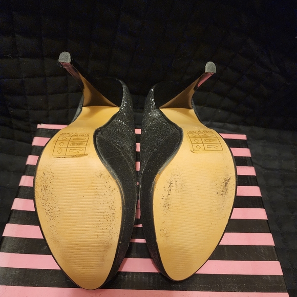 Size 7.5 sexy glittery stilettos - Picture 4 of 7